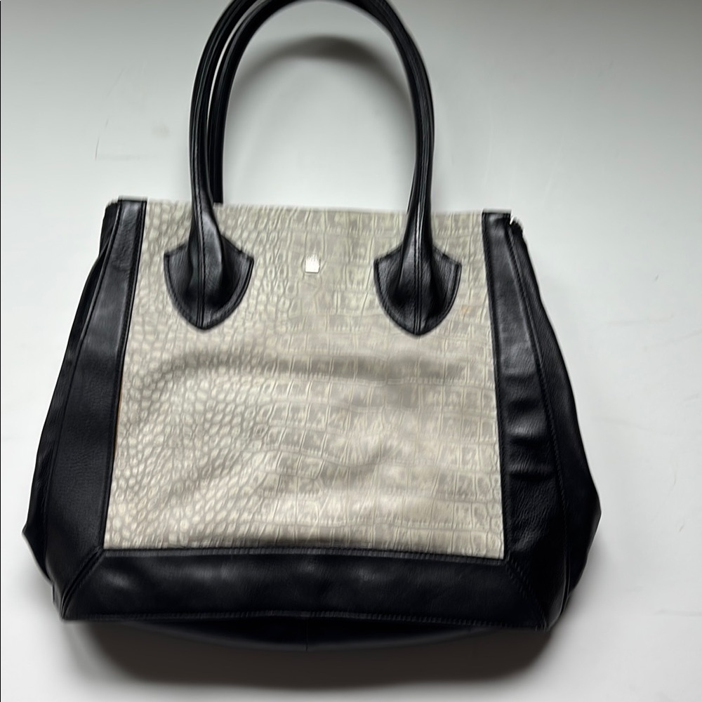 Elegant Pour La Victoire Black and Cream Women's Tote Bag